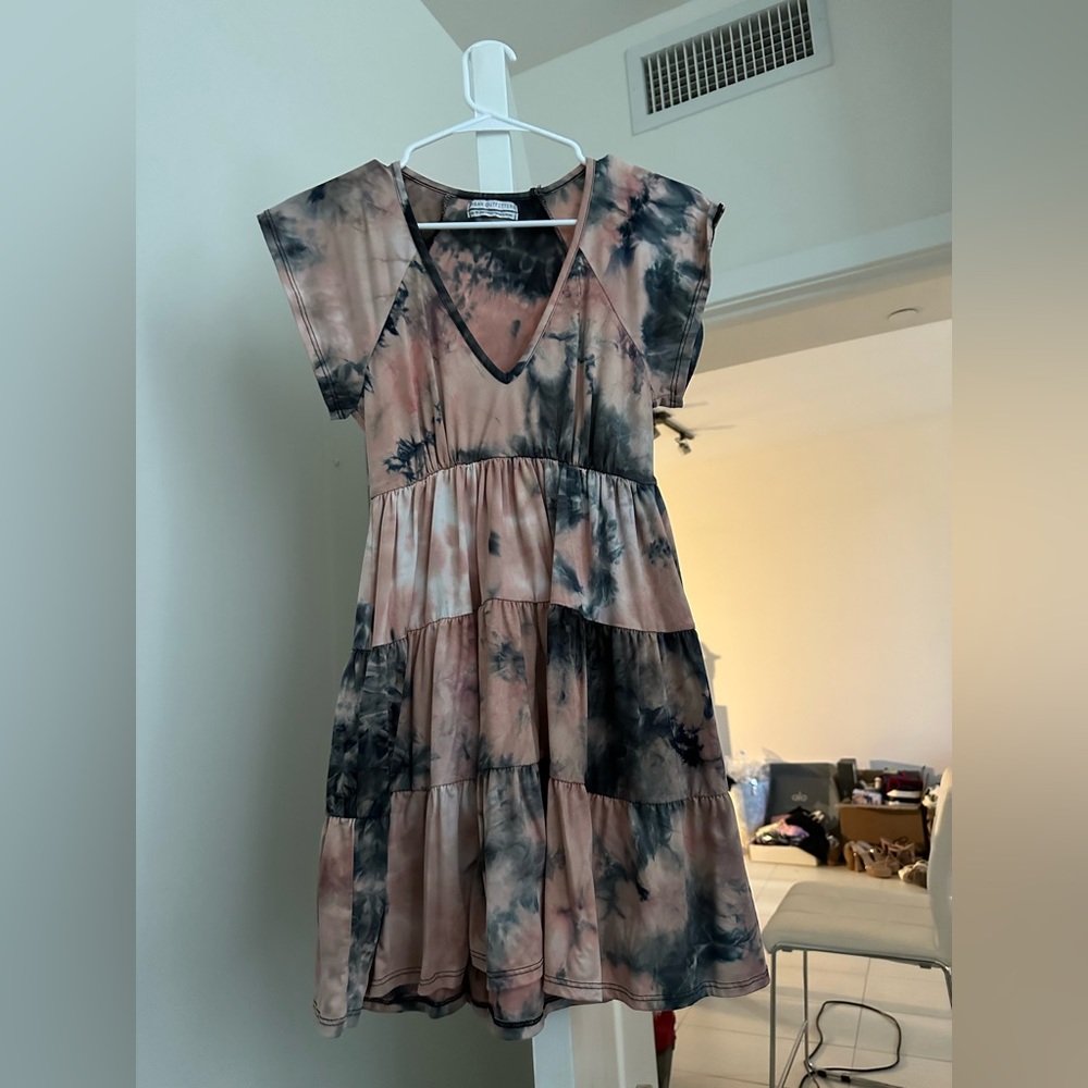UO Julia Tiered Ruffle Mini Dress - Picture 4 of 5